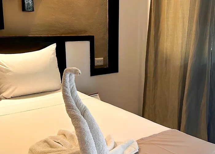 Original Maya Bric Hotel *